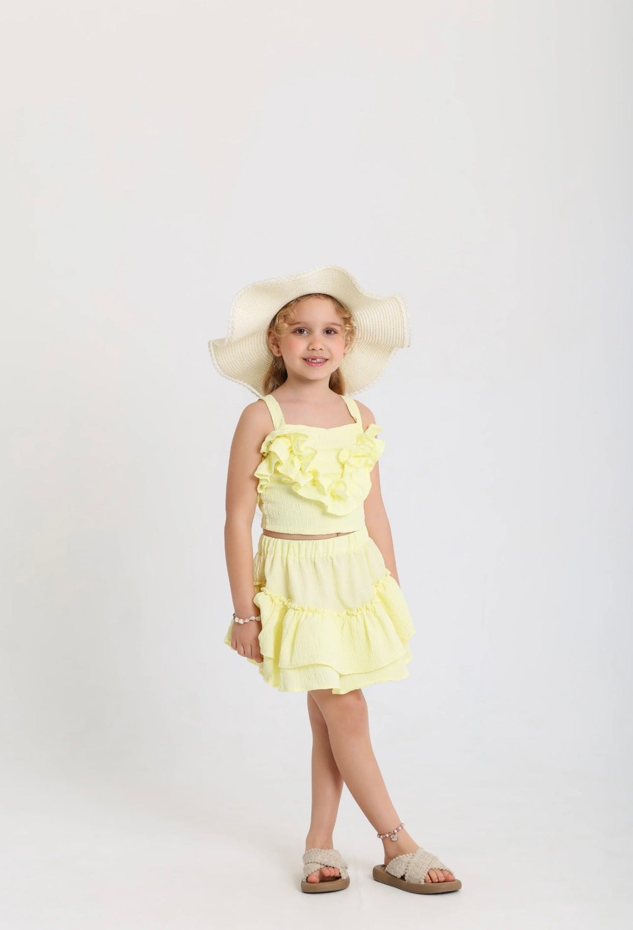 Vibrant yellow set